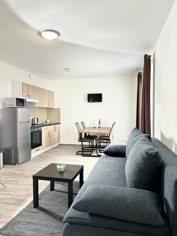 Sky Apartments 509 Plzen Luaran gambar